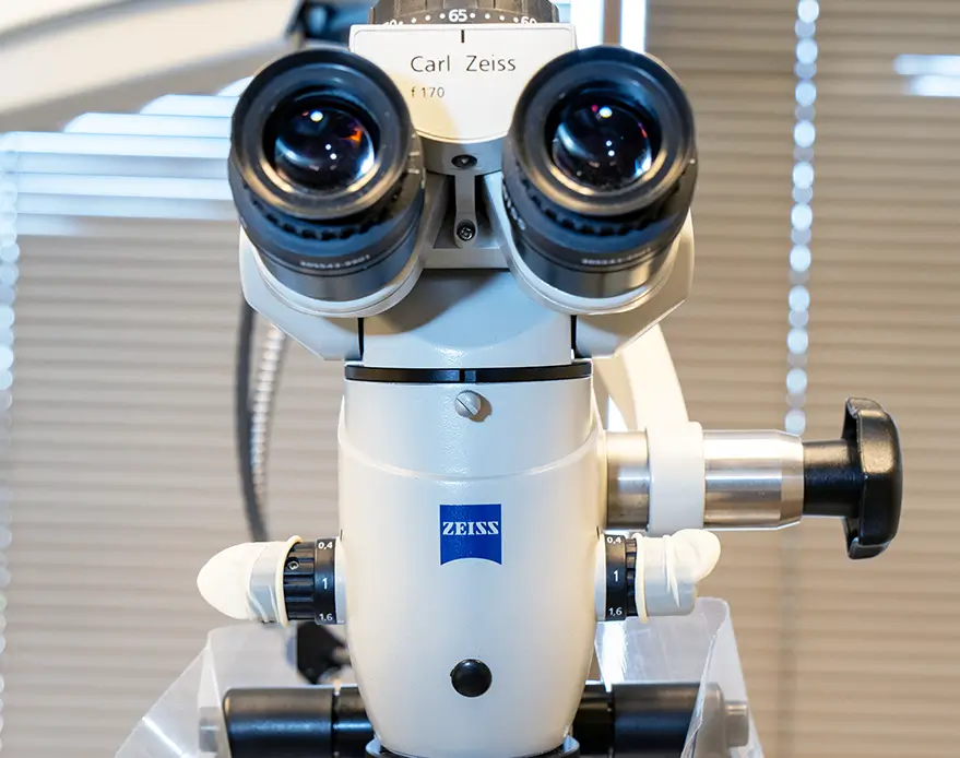 Picture of a microscope